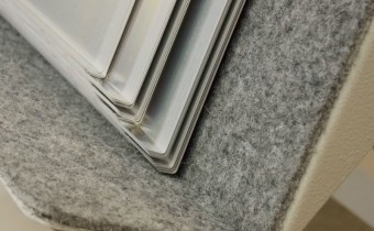 Kaskadiert abgelegte Plattensätze im Plattenwagen
