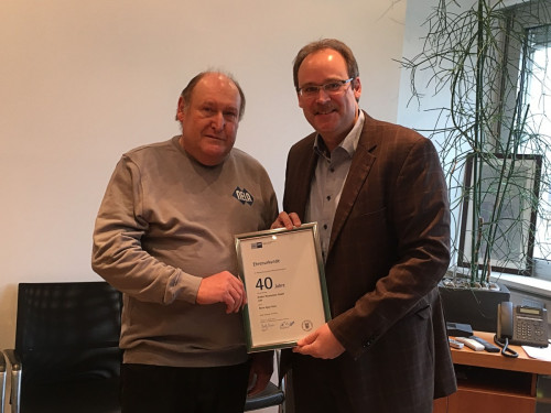F. Neumeister mit E. Kern